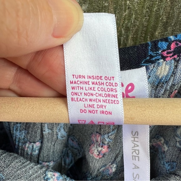 EUC Justice Peasant Top Tie Back - Picture 8 of 8